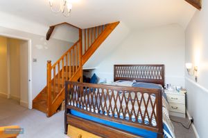 Bedroom- click for photo gallery